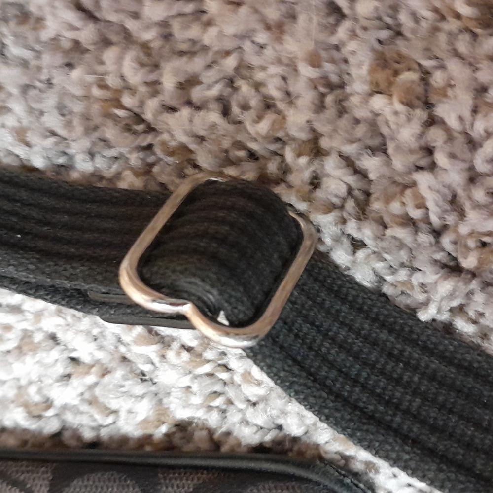 Coach canvas/leather purse - Picture 7 of 8